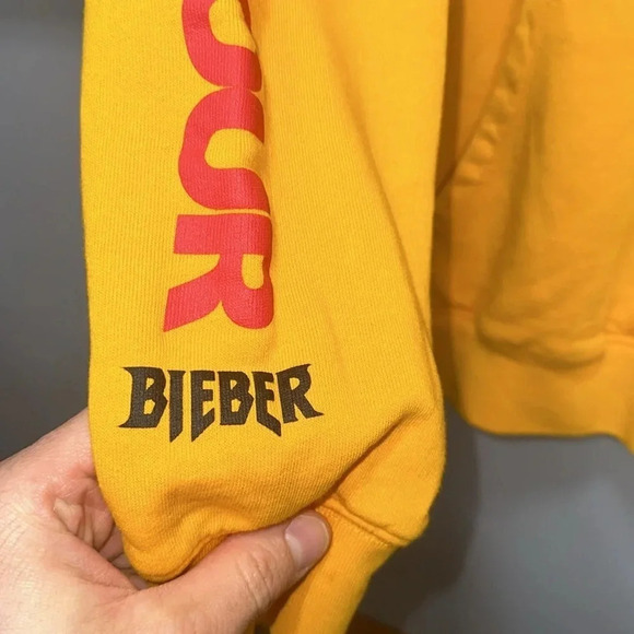 2017 Justin Bieber Official Merch Concert/Tour Stadium Tour Yellow Hoodie XS - Picture 3 of 16